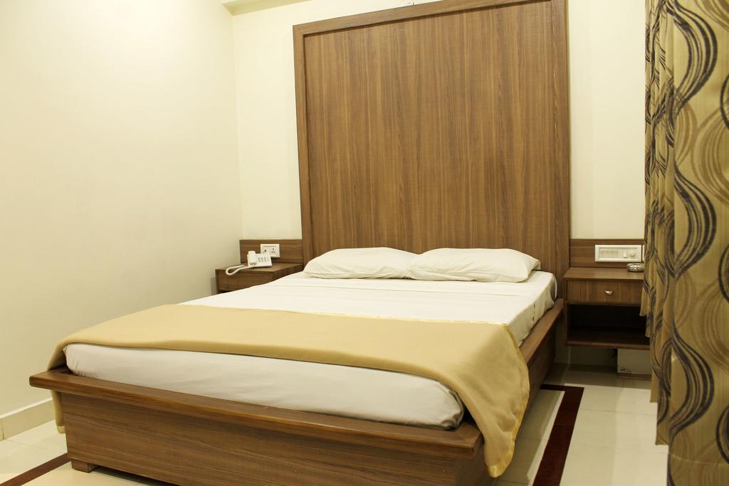 Hotel Stay Inn バンガロール 部屋 写真